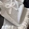 Camiseta de Encaje con Lazo Dulce de Manga Corta para Mujer 2026 Verano Nuevo Diseño Top Corto Ajustado al Cuerpo en el Hombro Derecho para Mujer