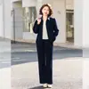 Elegante Conjunto Esportivo para Mães, Estiloso para Mulheres de Meia-Idade e Idosas, Roupa de Novo Estilo para Mulheres de 40 Anos, Estilo de Primavera para Mulheres de Meia-Idade
