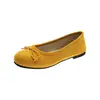 Sapatos Femininos de Bico Fino com Laço Francês 2026 Nova Coleção Primavera Outono Sola Macia Sapatos Feijão com Saia Fundo Plano Loafers de Fada