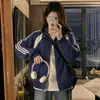 Chamarra Abrigo Americano de Solapa con Tres Rayas Transfronteriza para Hombres y Mujeres Estilo Primavera y Otoño Estilo Delgado Casual Americano Versátil Top de Principios de Otoño