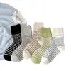 Calcetines de Mujer Estilo Coreano, Calcetines Rayados de Media Pantorrilla Estilo Mori, Cómodos y Transpirables, Nuevos Calcetines Holgados de Doble Aguja para Primavera y Verano, Venta al por Mayor desde el Fabricante