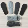 Chinelos Descartáveis Moldados Não Tecidos Feitos à Máquina para Hotel Comerciáveis Antiderrapantes Hospitalidade Hotel e B&B Venda Direta da Fábrica Atacado