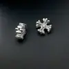 Miçanga Espaçadora de Ouro 18K Espaçador de Cruz Pulseira de Cristal Miçanga Duas Vias Duas Furações Pulseira com Miçangas Acessórios para Joias DIY