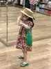 Ropa coreana para niños de verano 2024 nuevo vestido floral dulce estilo pintura al óleo estilo pastoral vestido de princesa para vacaciones