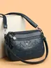 Bolso grande de mujer con relieve transfronterizo, nuevo modelo 2026 para madres de mediana edad, bolso para suegra, bolso de hombro y cruzado