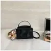 Bolsa de mão de moda retrô para mulheres, nova coleção de outono 2026, bolsa transversal com laço texturizado, bolsa de mão pequena estilo coreano