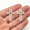 Pendente de cruz de liga de zinco de metal retrô estilo europeu e americano acessórios para joias diy atacado