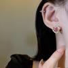 Nuevo estilo encantadores aretes de alta gama con incrustaciones de diamantes para mujer, aretes de nicho exquisitos, sencillos, elegantes y de personalidad, que combinan con todo