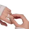 Anillo Dulce de Pétalos Florales para Mujer, Moderno y Único, Versátil y Elegante, Anillo Abierto de Lujo Ligero de Alta Gama, Anillo de Dedo Índice de Nicho