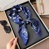 Nuevo Pañuelo Cuadrado Pequeño con Patrón de Flor de Anacardo para Mujer, Adecuado para Primavera, Verano y Otoño, Se Puede Combinar con Camisas, Usado como Pañuelo Decorativo para el Cuello, Pañuelo Delgado