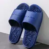 Verão chinelos de uma palavra sandálias de PVC femininas casa desgaste antiderrapante resistente ao desgaste banho sandálias masculinas atacado