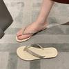 Chanclas Planas con Bloques de Color y Pedrería 2026 Nuevo Estilo de Verano Suela Suave Antideslizantes Zapatos de Playa para Exteriores Sandalias de Tira Trendy