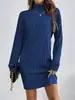 Vestido de malha casual feminino de cor sólida com gola alta e mangas compridas, novo para outono e inverno, site independente transfronteiriço europeu e americano 2024