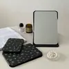 Espelho Dobrável Pequeno Floral Vintage Estilo Ins Dormitório de Estudante Espelho de Maquiagem para Casa Espelho de Mesa para Maquiagem Espelho Portátil