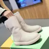 Nuevas botas de cuero suave de invierno 2026, botas Martin de suela plana, populares botas de nieve de cuero para mujer, botines cortos forrados de felpa y engrosados para mujer