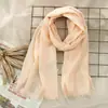 Novo Lenço Artístico Outono e Inverno 2024 Feminino de Algodão e Linho Japonês e Coreano Cor Lisa Novo Produto Atacado Lenço de Linho Duas Cores