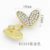 Nuevo Botón de Diamante de Alta Gama en Forma de Corazón Moda Sencilla Top Versátil Vestido de Punto para Mujer Hebilla Decorativa