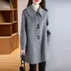 Casaco de Lã Vermelho para Mulheres 2025 Novo Estilo Outono e Inverno Jaqueta de Lã de Botão Único Slim-Fit Comprimento Médio