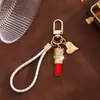 Nuevo Regalo de San Valentín Llavero Colgante Corazón Sensación de Alta Gama Cadena para Teléfono Encanto de Bolso Corazón Accesorio Creativo