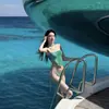 Traje de baño bikini bandeau sexy estilo influencer de moda para bustos pequeños Vacaciones en la playa de la isla degradada