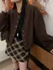 Chaqueta Corta Acolchada de Cuadros de Alta Gama Estilo Coreano para Mujer Otoño Invierno 2026 Cuello Redondo Petite Chaqueta Fina de Algodón Chaqueta Ligera de Algodón Top