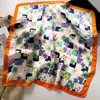 Pañuelo Cuadrado de Flores Combinación de Colores Decorativo de Seda Pañuelo Cuadrado de Seda Artificial para Dama 70x 70cm Pañuelo para la Cabeza Chal Pañuelo de Viaje