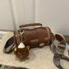Bolso de Mano para Mujer de Alta Apariencia Moda Retro 2026 Primavera Nuevo Estilo Alta Apariencia Simple Elegante Casual Bolso Cruzado