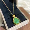 Moderna Cadena Clavicular de Acero de Titanio con Trébol de Cuatro Hojas Clásico Japonés y Coreano para Mujer, Elegante y Lujosa Cadena de Zirconia, Accesorio Versátil Exquisito