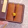 Pendente com Passepartout Escama de Dragão Brilhante Dourado Areia Vietnamita Estilo Ins Feminino Corrente de Clavícula Colmeia Pequena Doce Joia Banhada a Ouro Cobre
