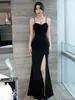 Elegante Vestido Sexy de Tirantes Finos de Escote Bajo de Alta Gama para Mujer, Vestido de Noche Blanco Ajustado con Abertura para Banquetes