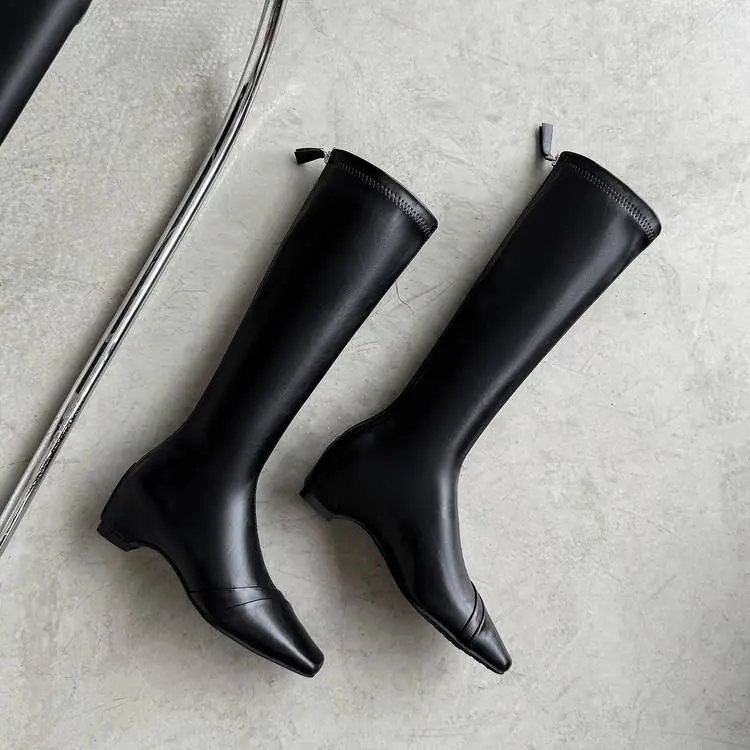 20250914824599057_750.jpg?imageslim