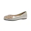 Sapatos rasos de salto alto estilo francês para mulheres, coleção outono 2026, bico fino, bico quadrado, sapatilhas com strass, modernos para combinar com saias, adequados para o trabalho