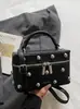 Bolso Cruzado de Hombro Simple y Lujoso Estilo Verano 2026 Bolso de Mano para Maquillaje para Mujer Diseño Casual Bolso para Lonchera para Mujer