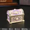 Caixa de joias baú do tesouro em liga esmaltada estilo europeu, adornada com pérolas e strass, uma caixa de armazenamento baú do tesouro vintage, uma peça decorativa para sua mesa