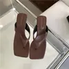 Nuevas Sandalias de Tanga de Tacón Alto Estilo Coreano con Tacón Kitten para Uso en Exteriores, Adecuadas para Combinar con Vestidos, Sandalias de Playa de Tacón de Aguja de Punta Cuadrada para Mujer