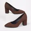 Sapatos de Salto Alto Suede Bico Fino Slip-On para Mulheres 2026 Primavera Novo Estilo Salto Bloco Boca Rasa Tamanho Grande Sapatos Profissionais Transfronteiriços