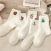 Calcetines Navideños de Otoño e Invierno, Papá Noel, Árbol de Navidad, Cascabeles, Muñeco de Nieve, Calcetines Bordados de Ciervo para Mujer, Blanco
