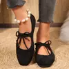 Zapatos planos casuales para mujer de gamuza negra con lazo, puntera cuadrada, estilo cómodo y versátil