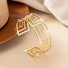 Pulseiras Transfronteiriças Populares Exageradas Europeias e Americanas Joias da Moda Versão Larga Martelada Plissada Moda Pulseiras Personalizadas de Comércio Exterior
