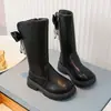 Botas Altas de Moda Estilo Británico para Niñas Novedades Otoño/Invierno 2026 Botas de Piel con Felpa para Niños Medianos y Grandes Versátiles Botas de Princesa Elegantes