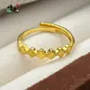 Anel Escama de Dragão Trevo de Quatro Folhas Estilo Livro Vermelho Pequeno para Mulheres, Luxo Acessível, Anel Moderno e de Alta Qualidade, Joia com Design Versátil