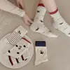 26 Calcetines Nuevos de Primavera y Verano Estilo Coreano Rayados Bordados Cachorro Dachshund Calcetines de Media Pantorrilla para Mujer Lindos Dulces de Algodón para Mujer Estilo Delgado
