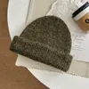 Gorro de lana tejido estilo coreano, cálido y adecuado tanto para hombres como para mujeres, perfecto para la moda urbana de otoño e invierno, diseño retro, color liso, y hace que la cara se vea más pequeña