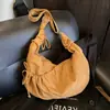 Bolsa de Braço Retrô Transfronteiriça Bolsa Plissada Formato de Dumpling Feminina Nova Outono e Inverno 2025 Estilo Coreano Bolsa de Ombro Moda Bolsa Transversal