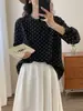 Camisa Branca Floral Fresca de Manga Longa para Mulheres, Outono e Primavera, Design Francês, Estilo de Nicho, Barra Curva, Top Elegante e Versátil