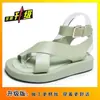Sandalias de celebridad de internet estilo hada, nuevo modelo de verano 2026 para estudiantes, versátiles sandalias romanas de plataforma de suela gruesa para uso casual al aire libre