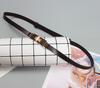 Cinturón de mujer de piel auténtica de primera capa de piel de vaca, sencillo, combinable con todo, de Corea del Sur, negro, pequeño, fino, con decoración de moda para vestir.