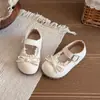 Nueva colección de primavera y otoño: Zapatos de piel estilo coreano para niños, versátiles zapatos de princesa con cordones y lazo, zapatos para bebé con suela blanda para niñas