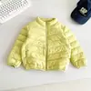 Wind Valley 2026 Inverno Novo Estilo Coreano Moda Jaqueta Fina de Penas com Gola Alta Versátil Casaco Quente para Meninos e Meninas