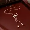 Collar con Colgante Ajustable de Lazo de Zirconia, Exquisito y Versátil, Cadena para Suéter de Estilo Lujo Ligero, Joyería de Nicho de Diseñador para Mujeres